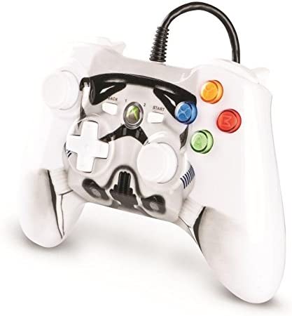 Une manette Stormtrooper