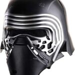 Un casque Kylo Ren