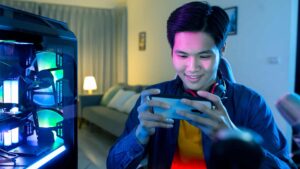 Joueur de jeux vidéos sur smartphone